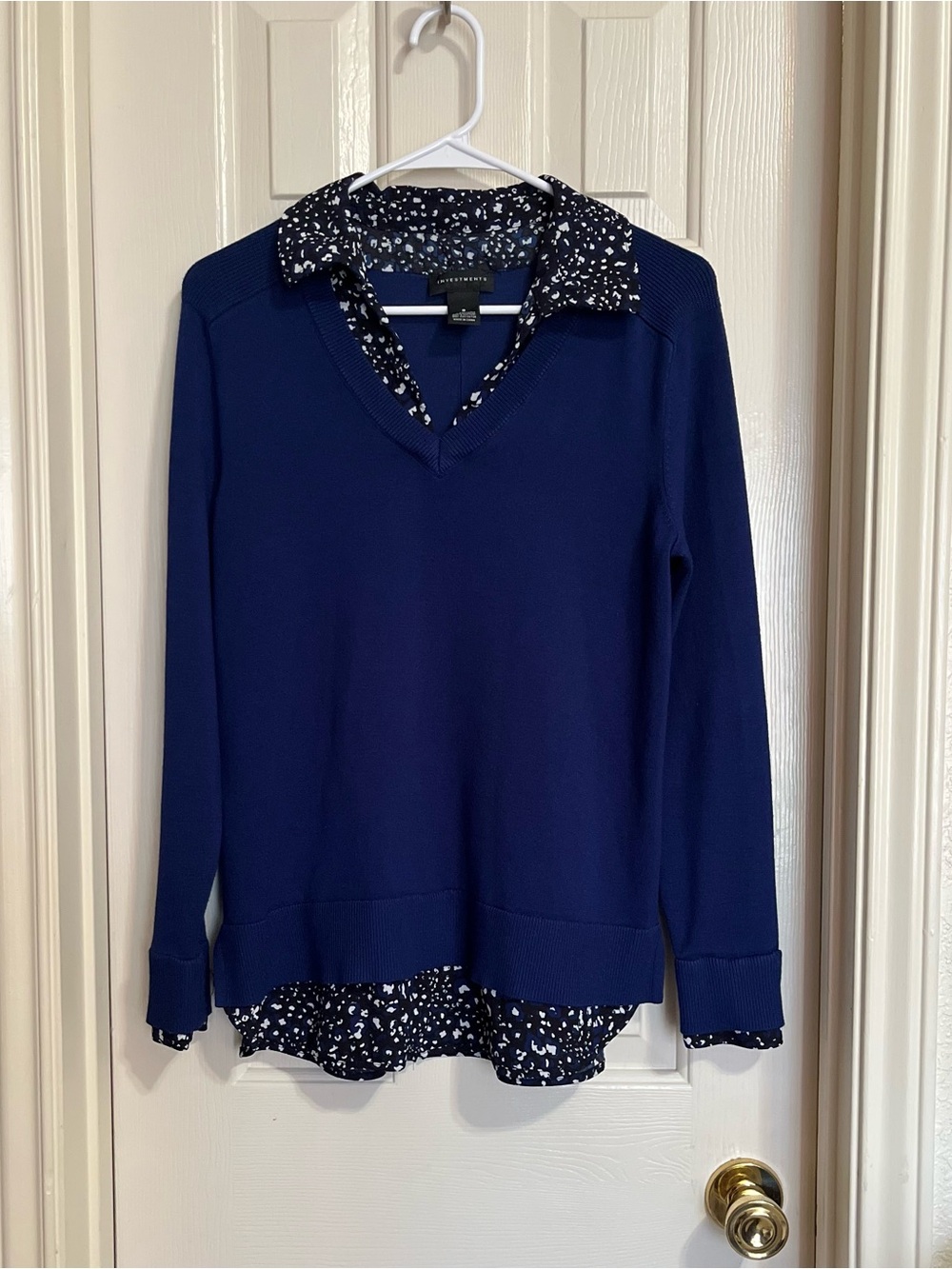 Investments Women’s Layered Look V-Neck Sweater Blue Long Sleeve Size S